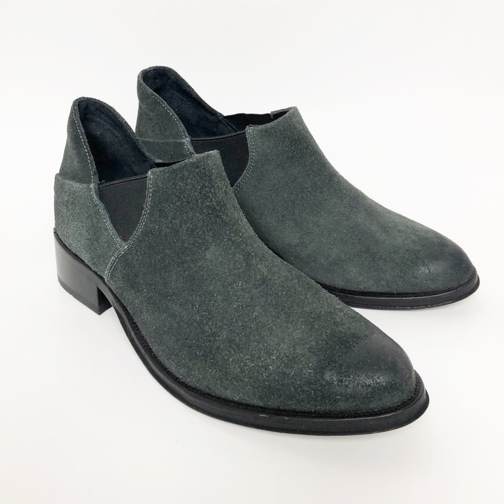 Hardy Gray Leather Suede Coltilde Ankle Bootie